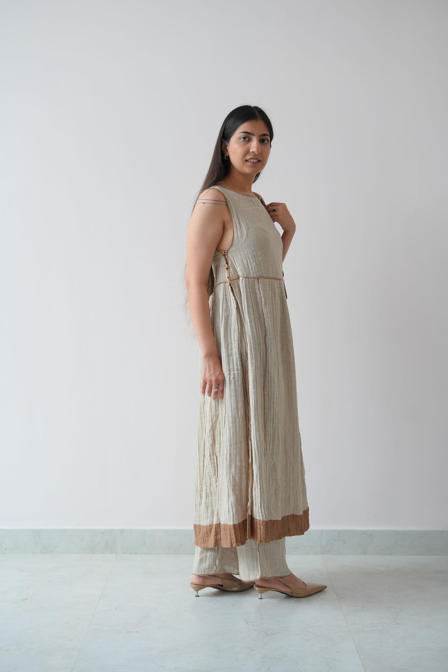 Linen sleeveless coord