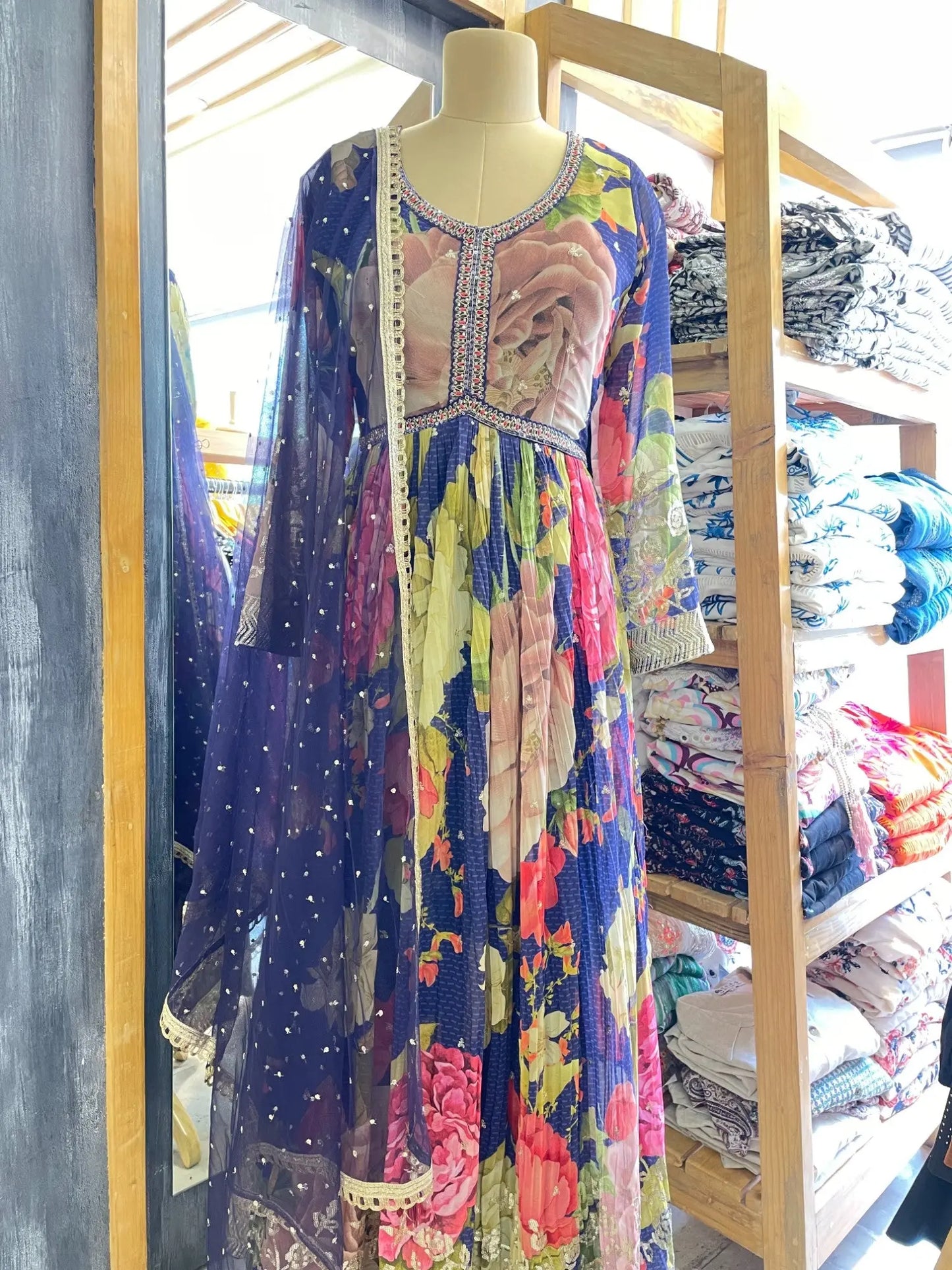 Floral long viral ethnic gown - TBFO